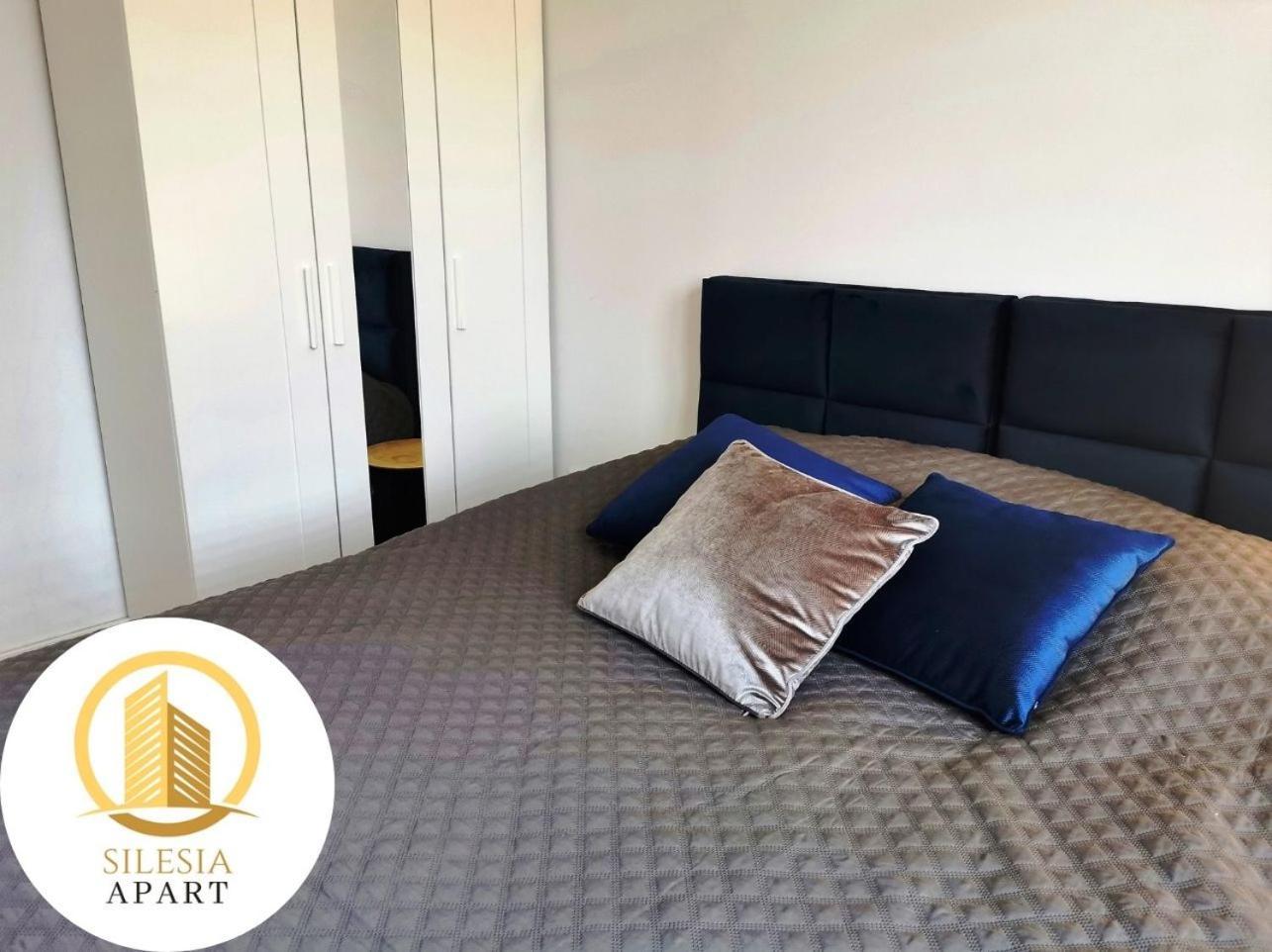 Apartament Granatowy Tychy Eksteriør bilde